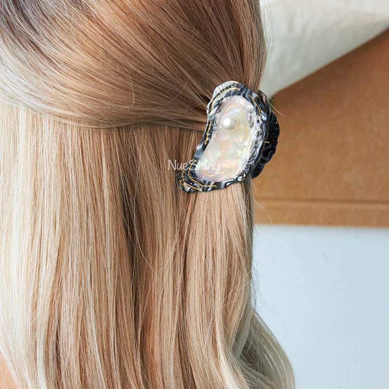 Medium Oyster Hair Claw Clips丨NueShiny
