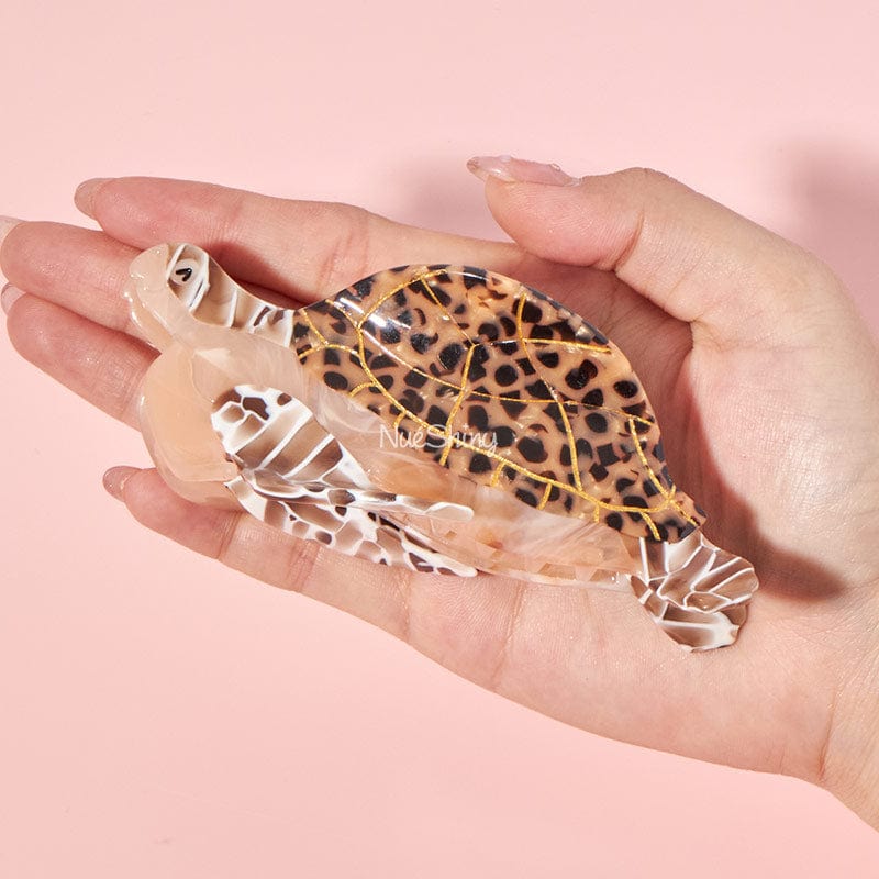 Jumbo Brown Sea Turtle Hair Claw Clips丨NueShiny
