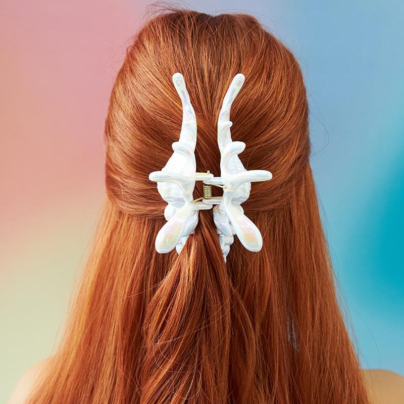 Mermaid Pearlescent White Conch Hair Claw Clips| NueShiny&BurningMoon