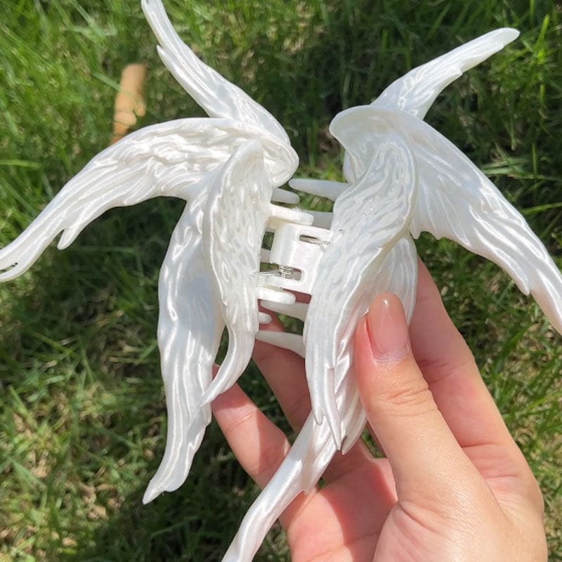 Silky White Angel Hair Claw Clips | NueShiny&BurningMoon