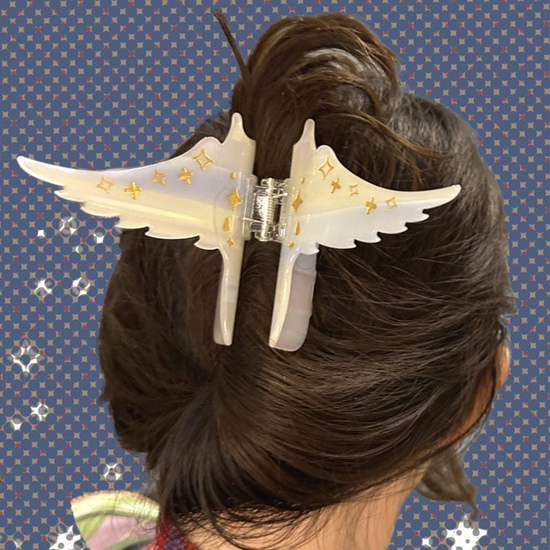 Medium Baby Blue Creamy Ocean Angel Hair Claw Clips | NueShiny & MÃO TÓU DÀN SHÌ YĨNG