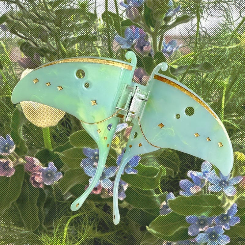 Large Mint Mambo Flutter Moth Hair Claw Clips | NueShiny & MÃO TÓU DÀN SHÌ YĨNG