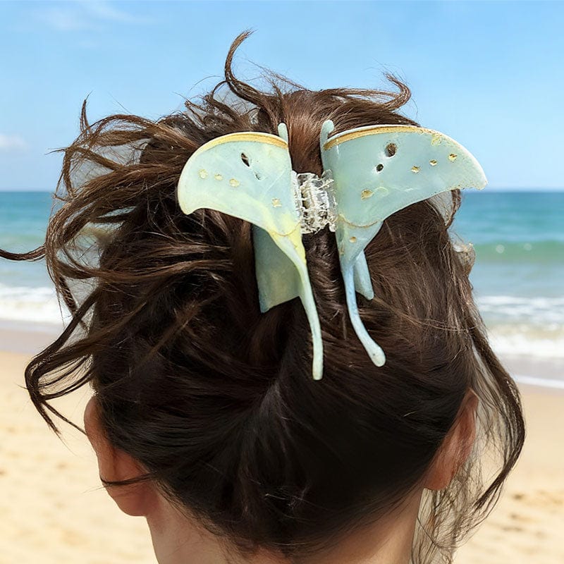 Large Mint Mambo Flutter Moth Hair Claw Clips | NueShiny & MÃO TÓU DÀN SHÌ YĨNG