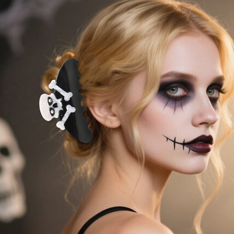 Medium Black Skull Hair Claw Clips | NueShiny