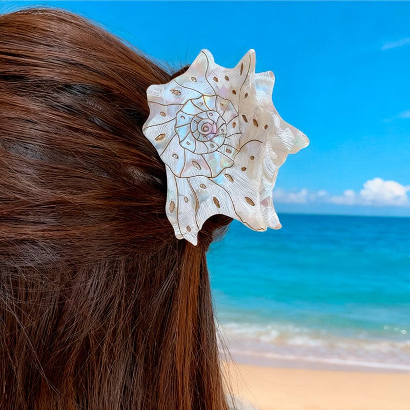 Medium White Polka Dot Conch Hair Claw Clips | NueShiny