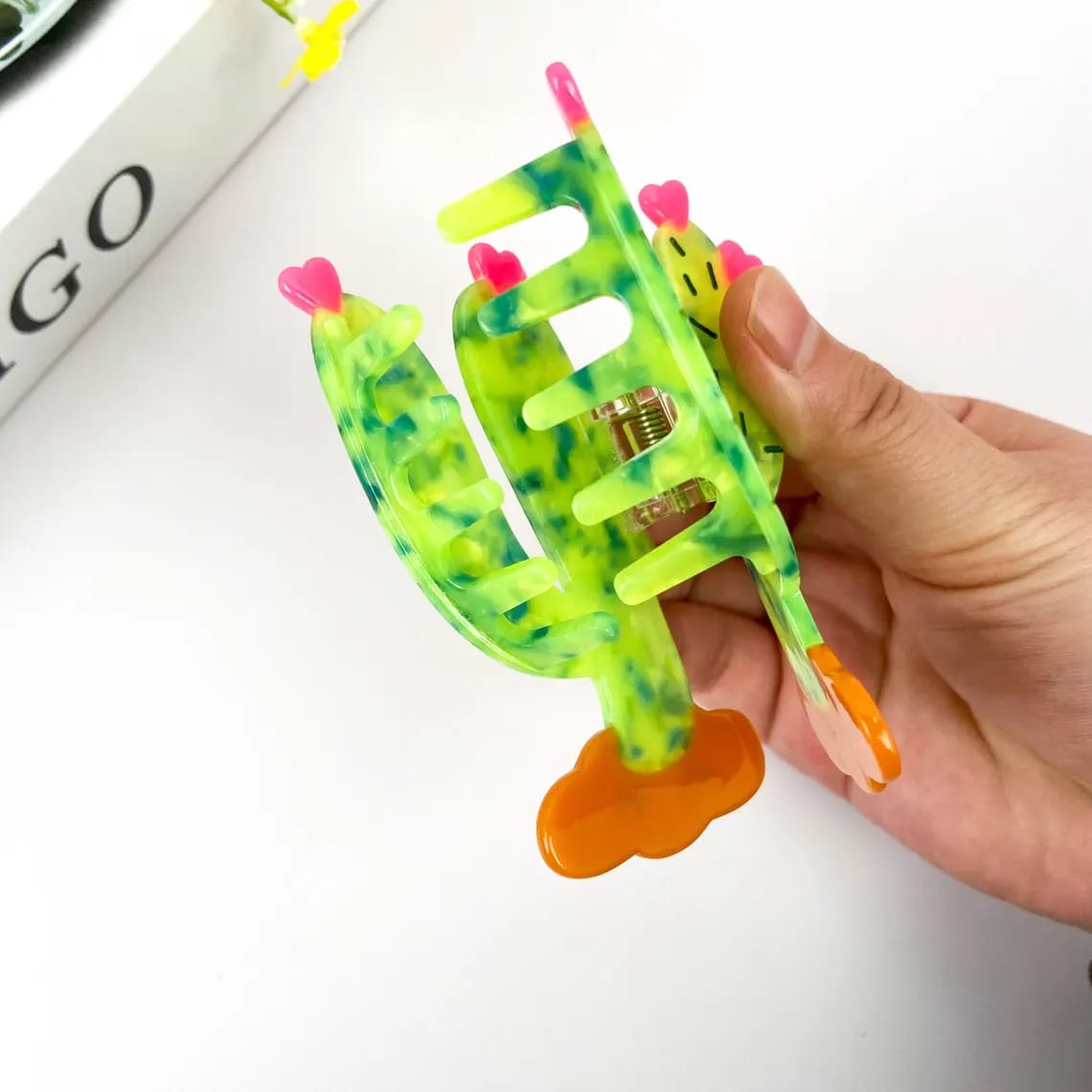 Medium Cactus Hair Claw Clip | NueShiny