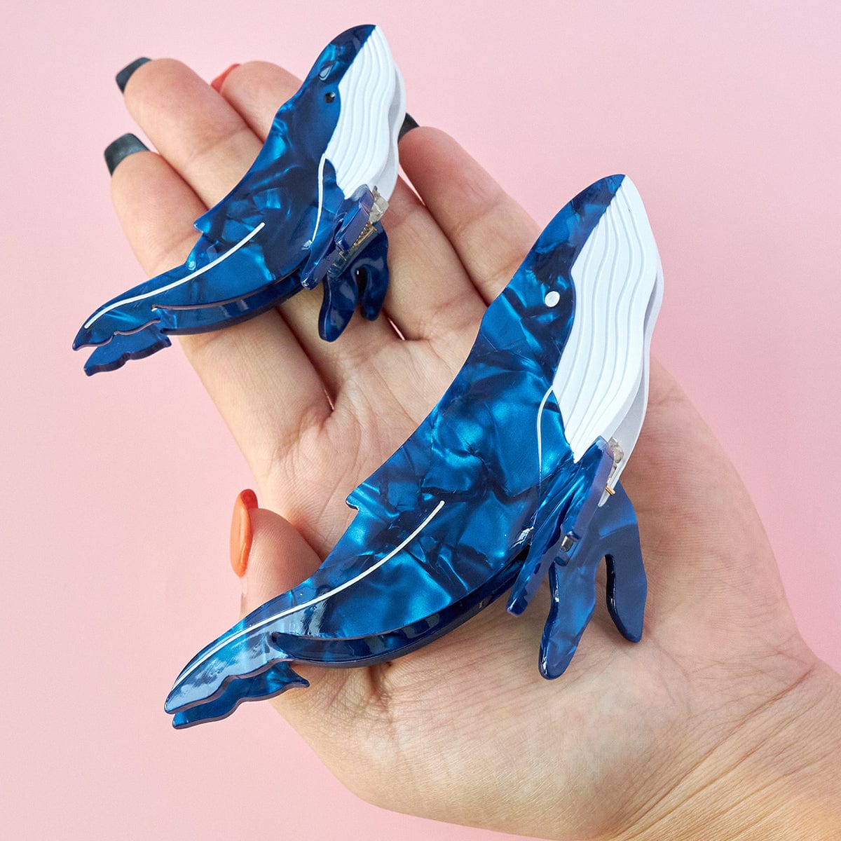 Medium Blue New Unique Whale Fashionable Hair Claw丨NueShiny