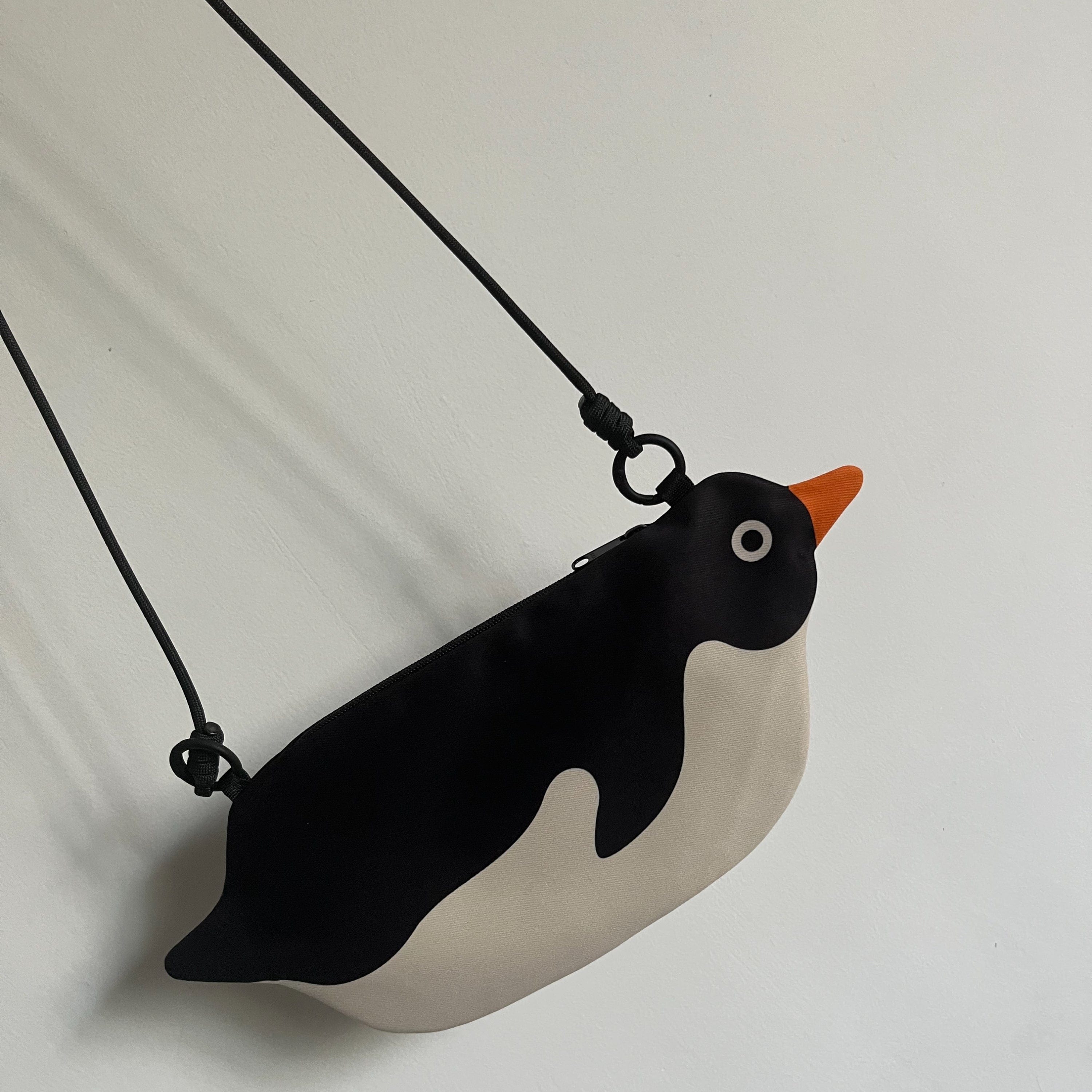 Penguin Crossbody Bag | NueShiny & PIPIZU