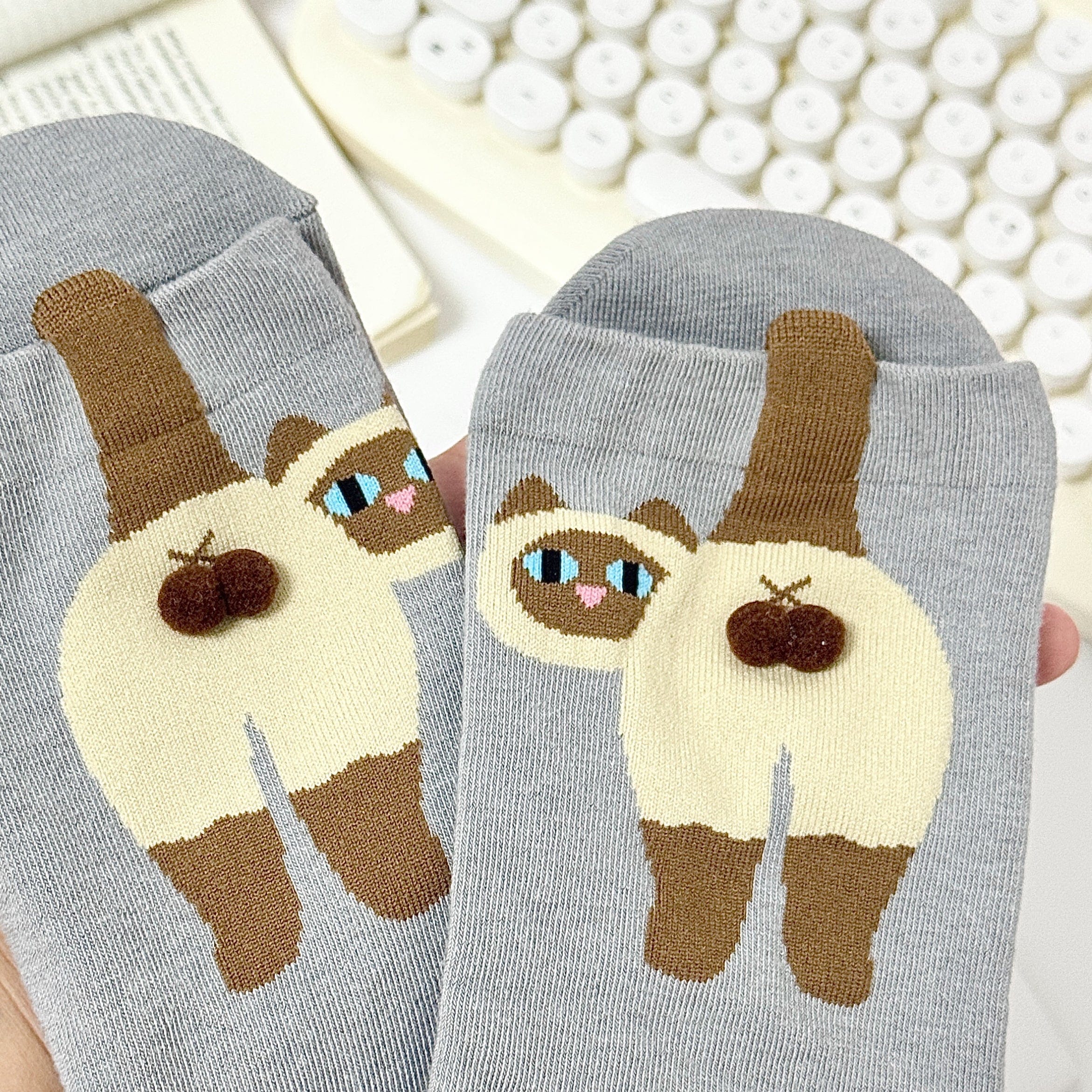Gray Socks with 3D Siamese Cat Design | NueShiny