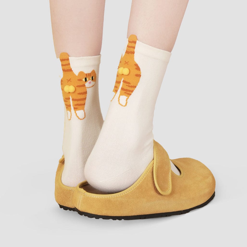 White Socks with 3D Orange Cat Design | NueShiny