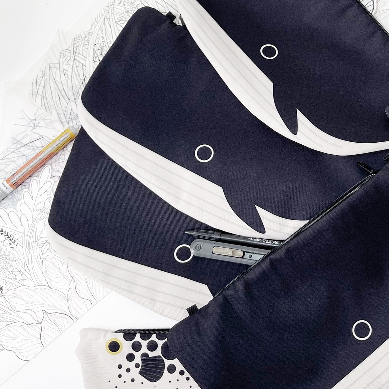 Square-Headed Whale Crossbody Bag | NueShiny & PIPIZU