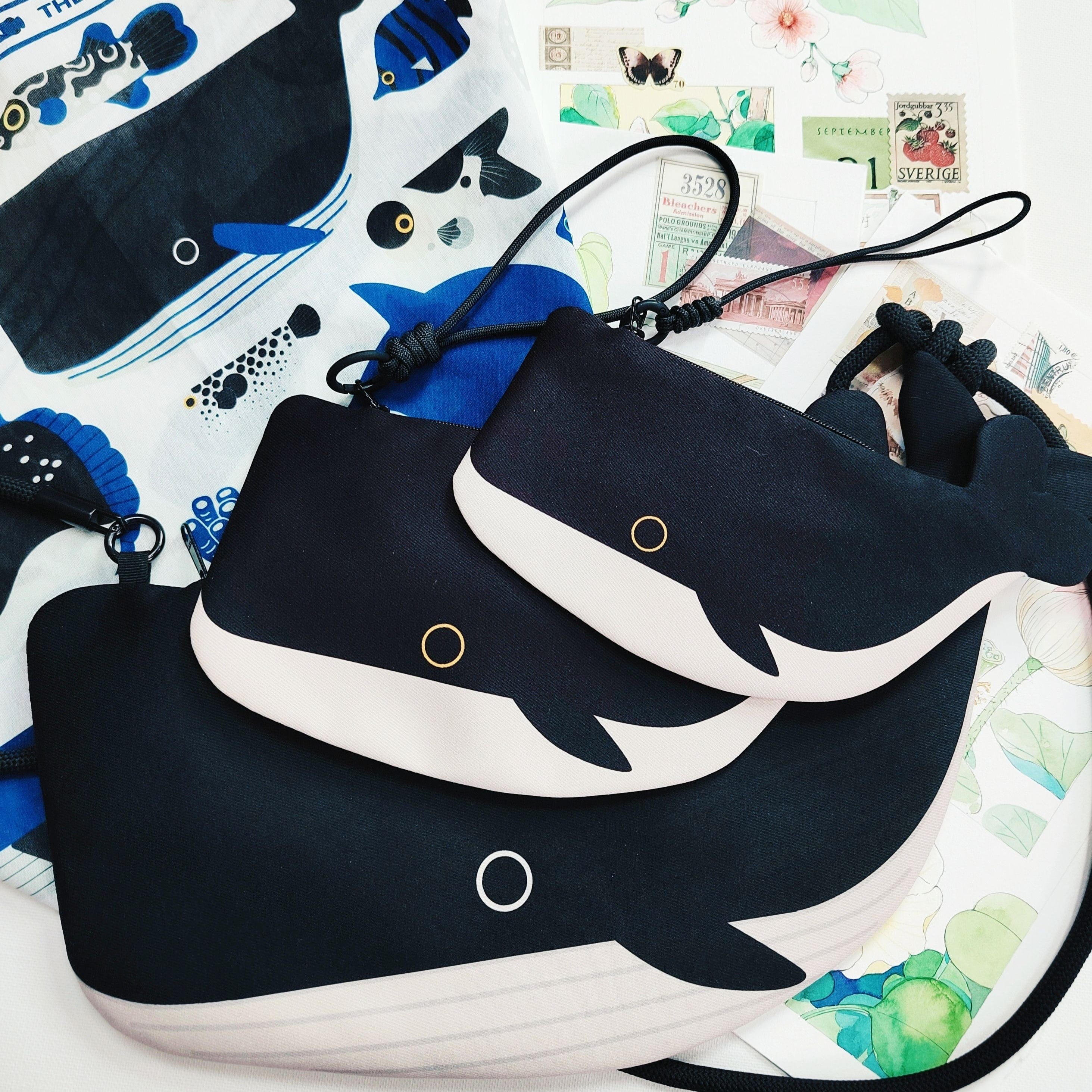 Square-Headed Whale Wristlet | NueShiny & PIPIZU