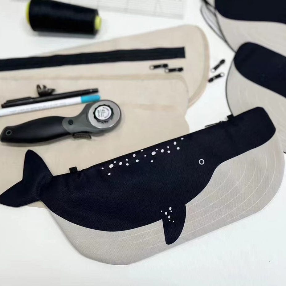 Round-Headed Whale Tote Bag | NueShiny & PIPIZU
