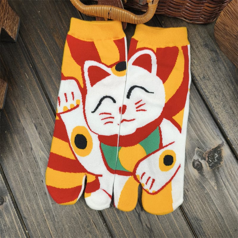 One Pair Of  Lucky Fortune Cat Two-Toe Grip Socks | NueShiny