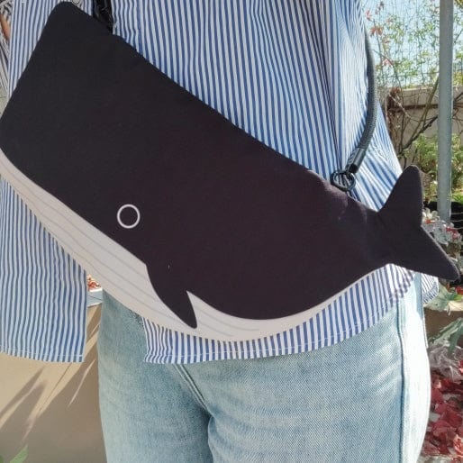 Square-Headed Whale Crossbody Bag | NueShiny & PIPIZU