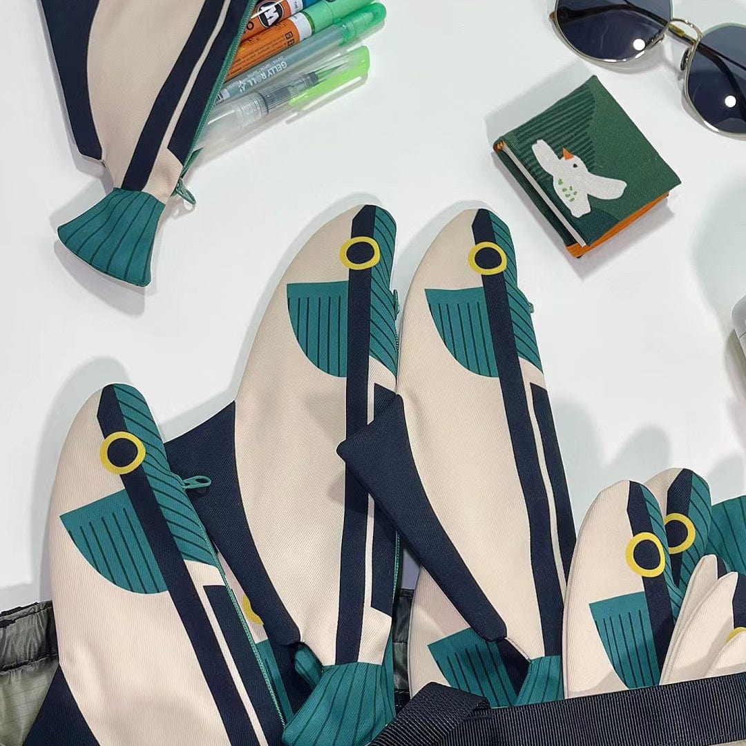 Flying Fox Fish Zip Pouch | NueShiny & PIPIZU