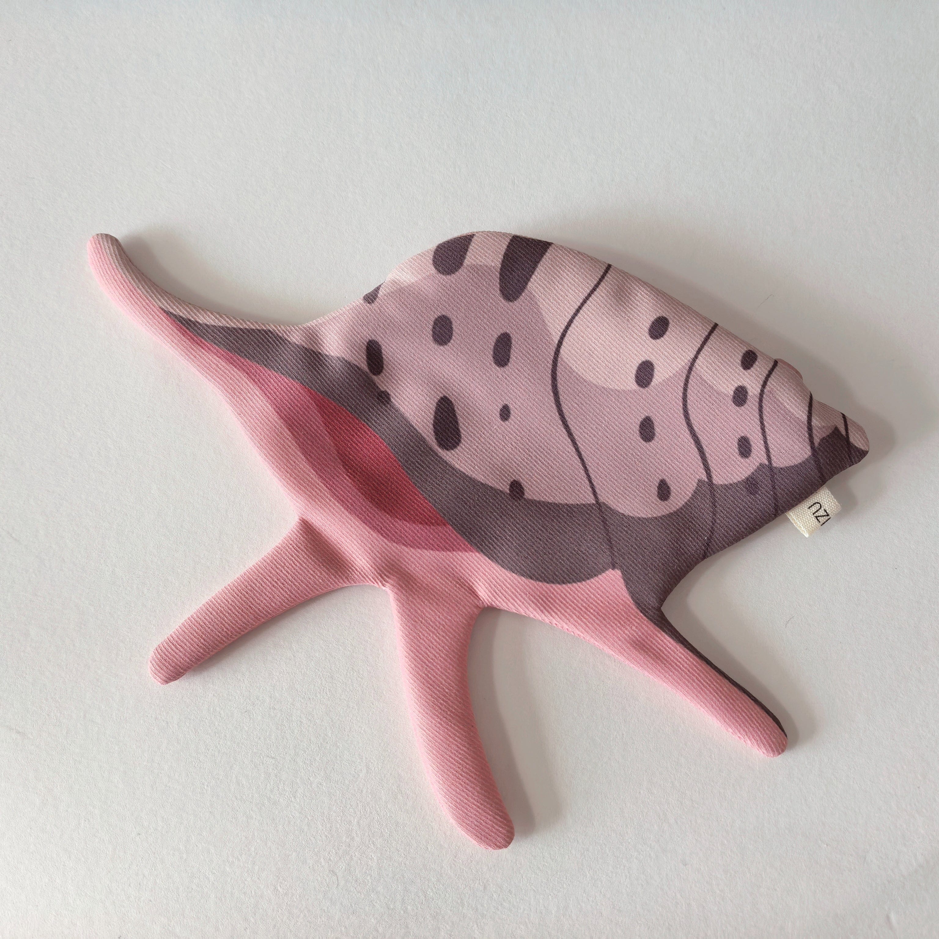 Pink Spider Conch Zipper Card Holder | NueShiny & PIPIZU