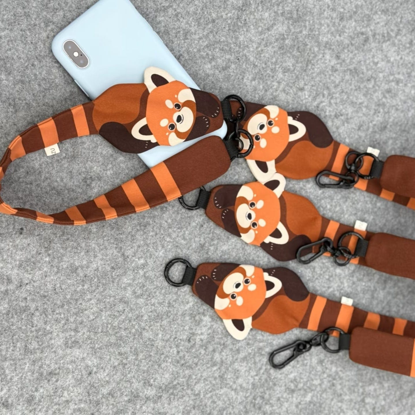 Raccoon Wrist Strap | NueShiny & PIPIZU