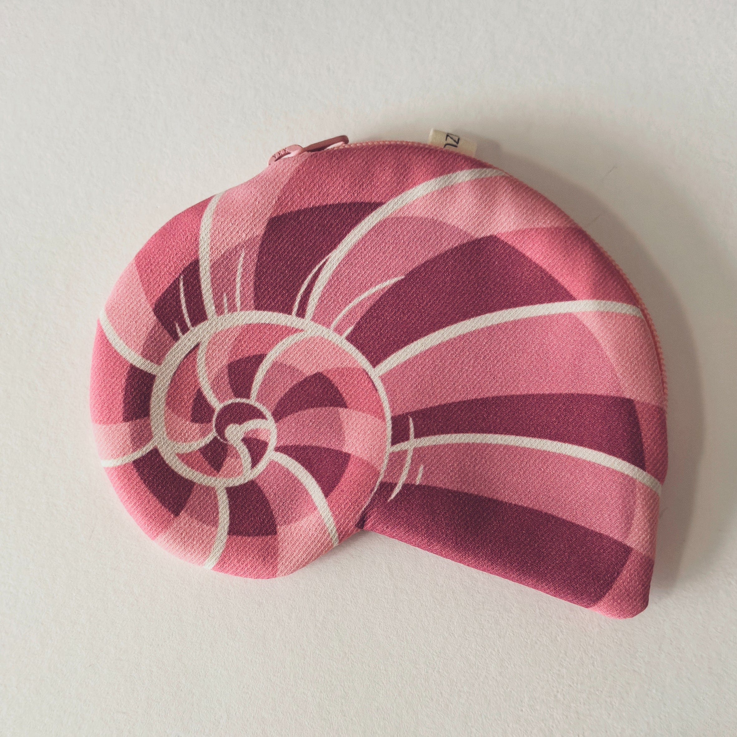 Pink Conch Shell  Zipper Card Holder | NueShiny & PIPIZU
