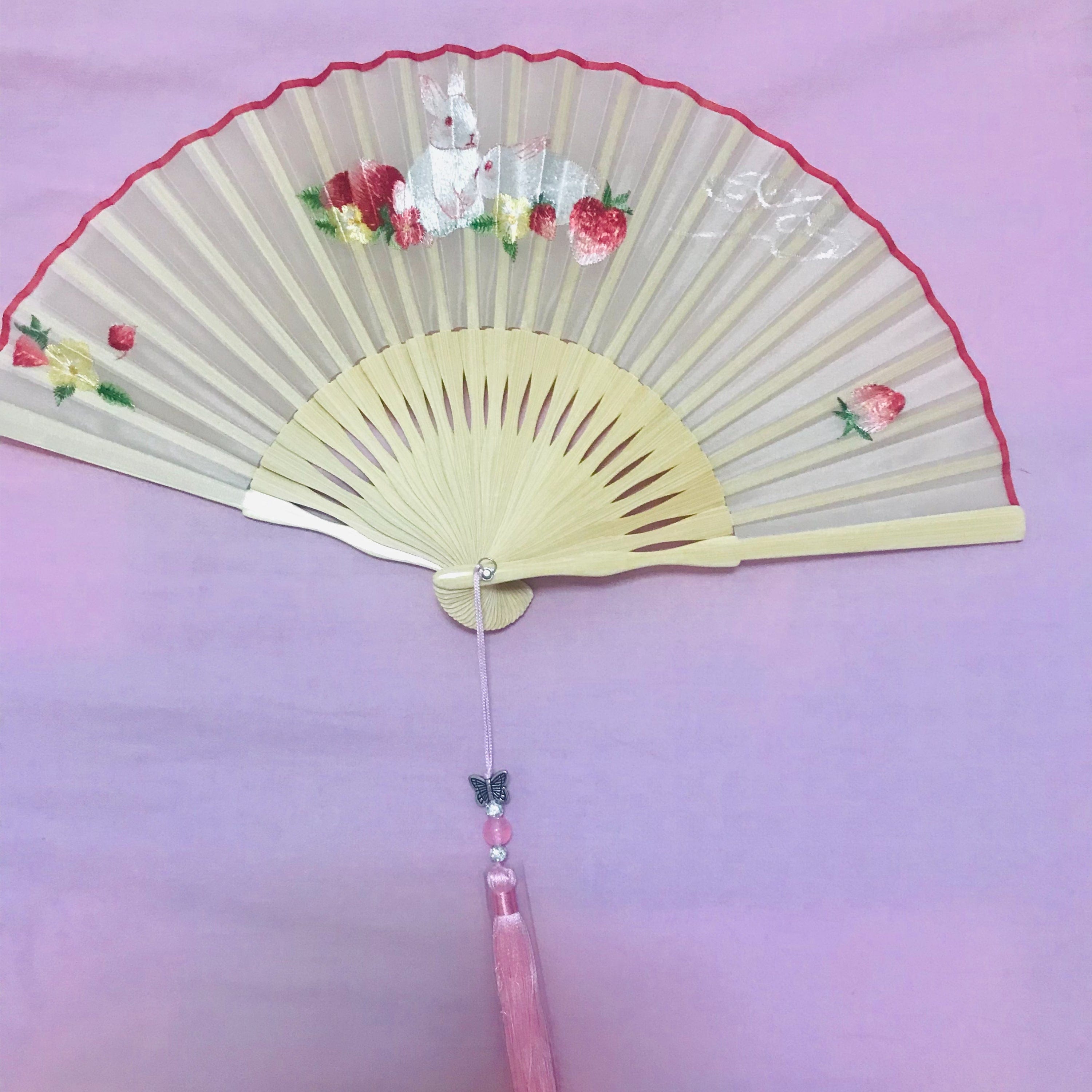 Strawberry Rabbit Double-Sided Suzhou Embroidery Fan｜NuShiny×Suzhou Lao Chang Meng