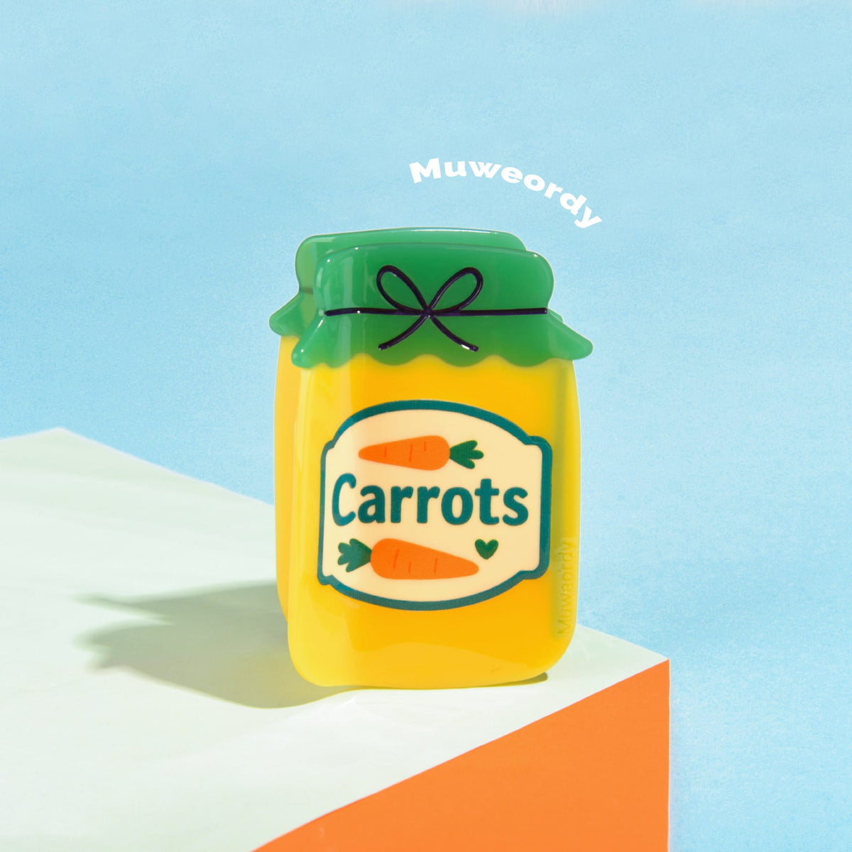 Medium Sunny Carrot Hair Claw NueShiny