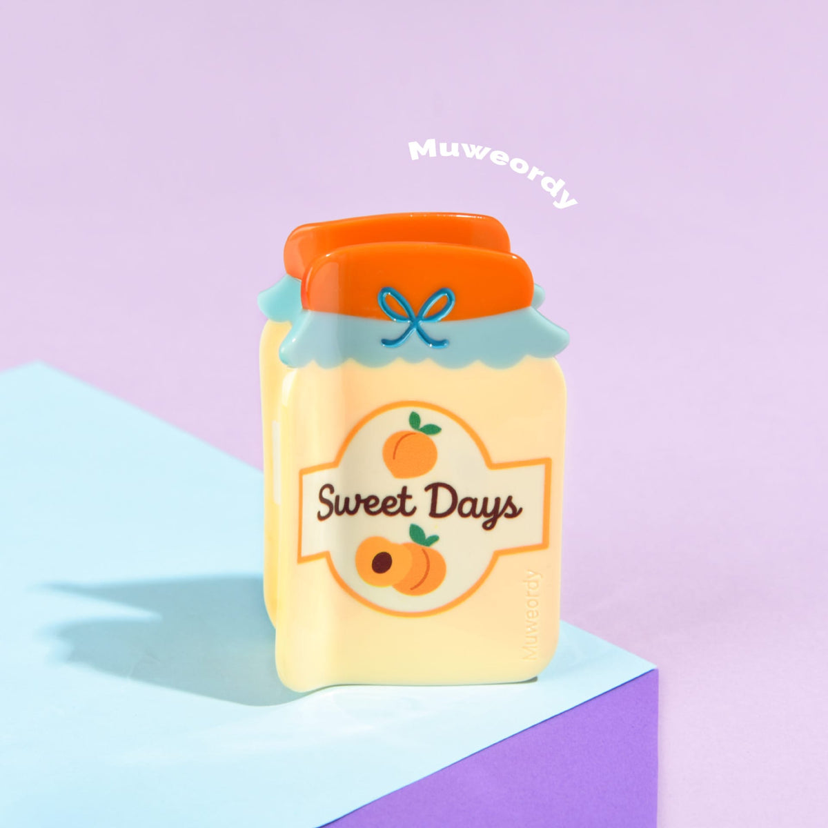 Medium Peachy Days Hair Claw NueShiny