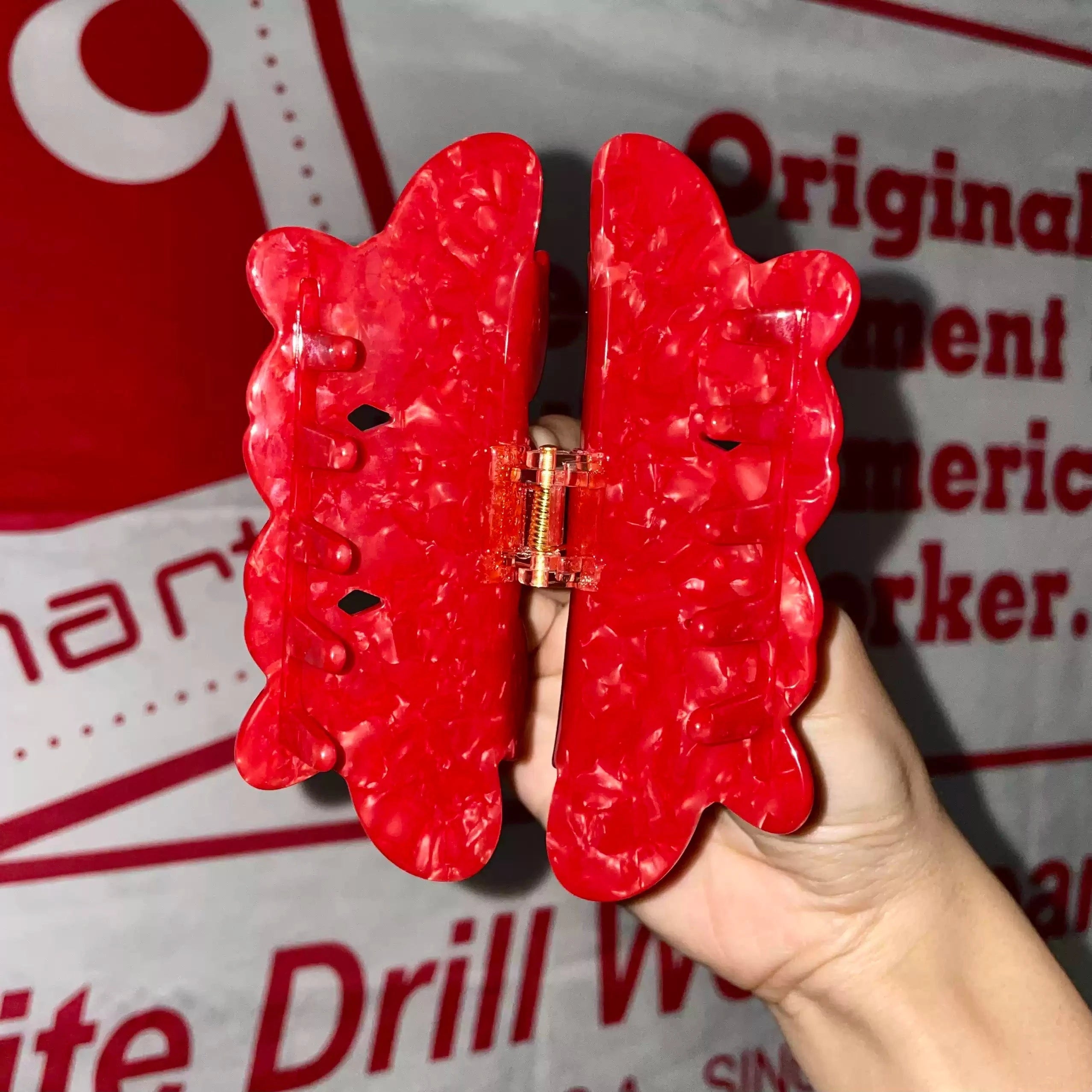 Large Red Familiar Hair Claw Clips | NueShiny