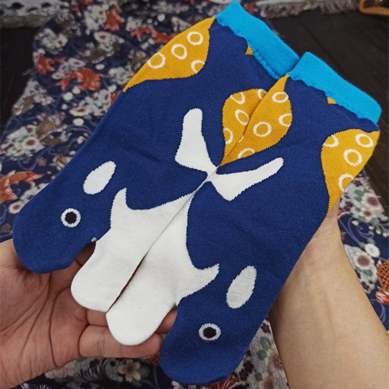 One Pair Of  Blue & Yellow Fish Two-Toe Grip Socks | NueShiny