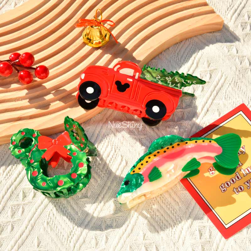 Colorful Quirky Fish Hair Claw | Nueshiny