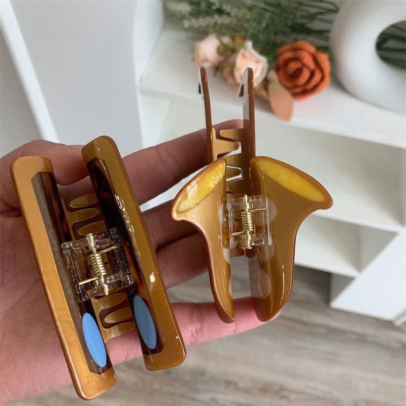 Small Video Tape Hair Claw | NueShiny&BubblesClub