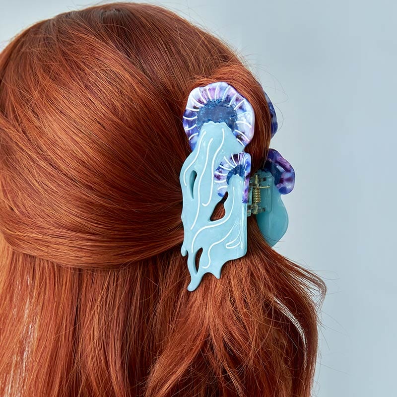 Large Mother And Child Jellyfish Blue Hair Claw | NueShiny