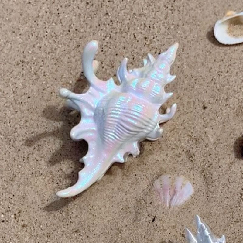 Mermaid Pearlescent White Conch Hair Claw | NueShiny&BurningMoon