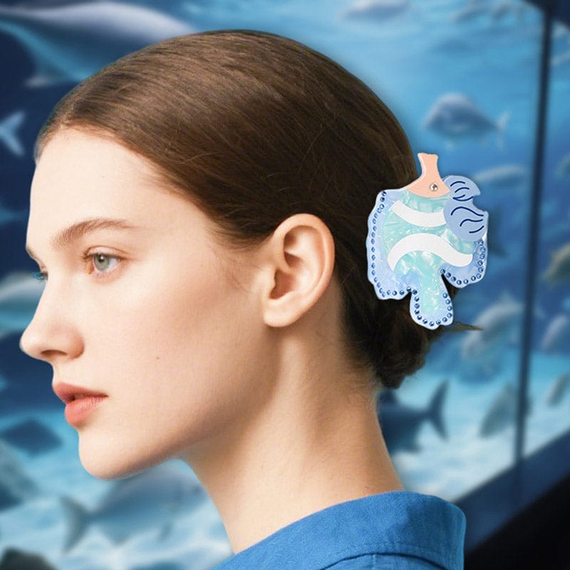 Medium Cartoon Blue Fish Hair Claw | NueShiny