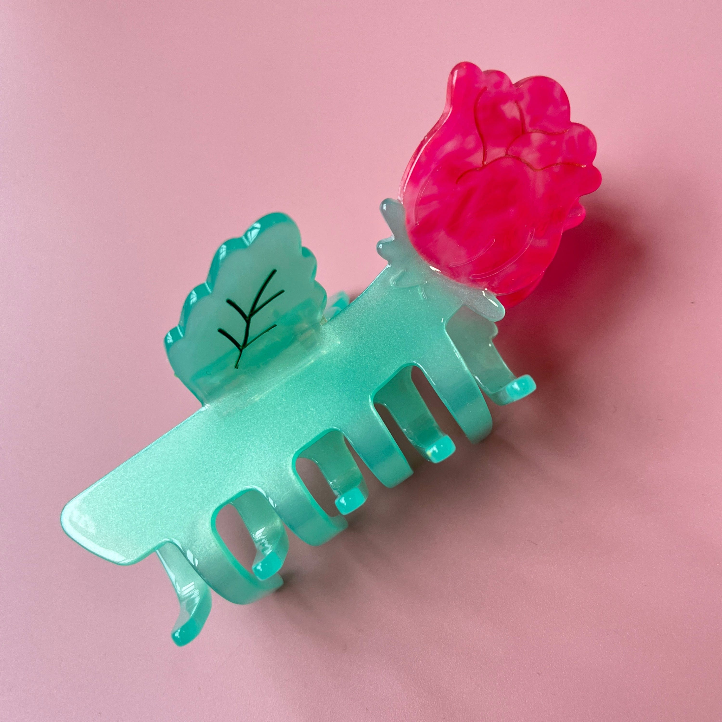 Medium Rose Hair Claw Clips | NueShiny & CLOUDY YUJIE