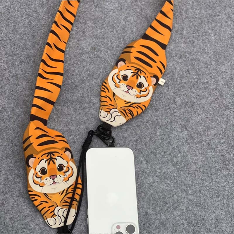 Tiger Crossbody Phone Strap | NueShiny & PIPIZU