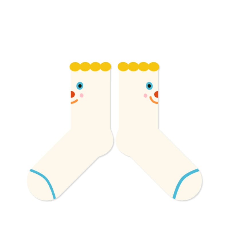 One Pair Of White Smiley Face Socks | NueShiny