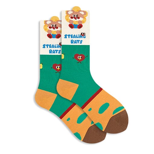 One Pair Of White-And-Green Colorblock Socks | NueShiny