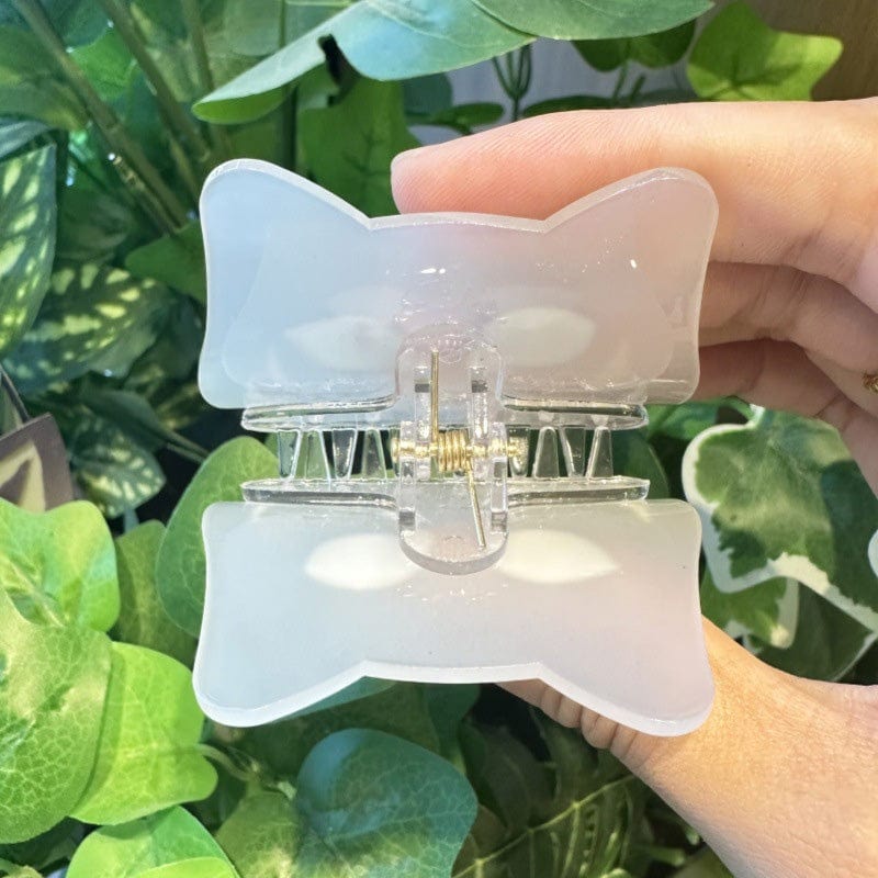 Small White Cat Ghost Hair Claw Clips | NueShiny