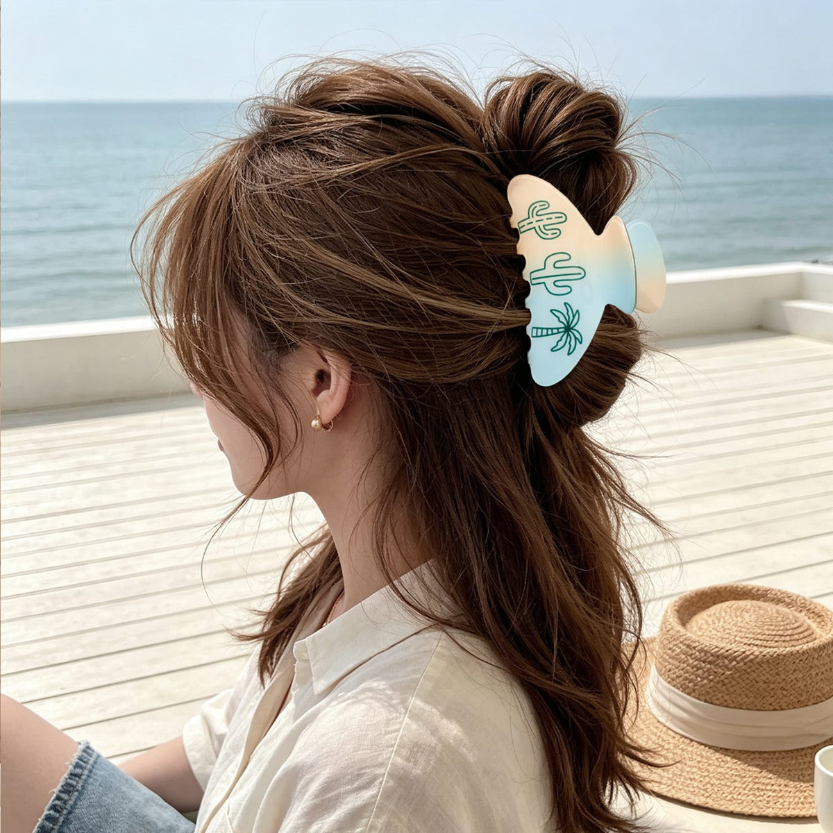 Tropical Palm Tree & Cactus Hair Clip - Mint Green PVC Hair Claw for Women & Girls  NueShiny