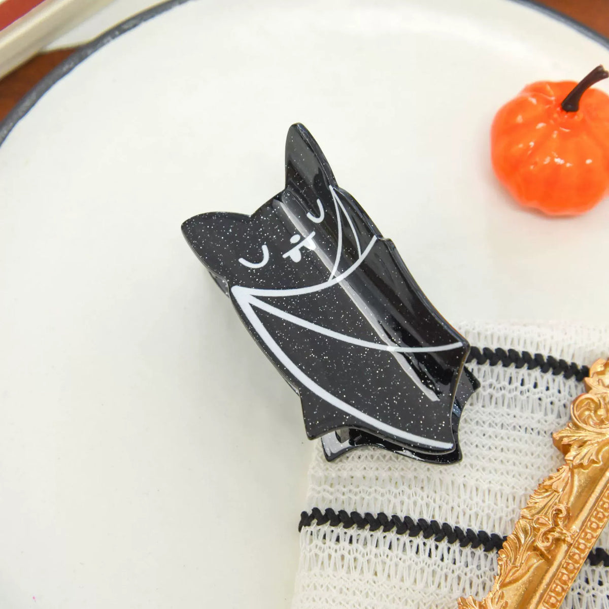 Halloween Bat Hair Claw Clip - Black & White Glitter Acrylic Hair Clip for Women  NueShiny